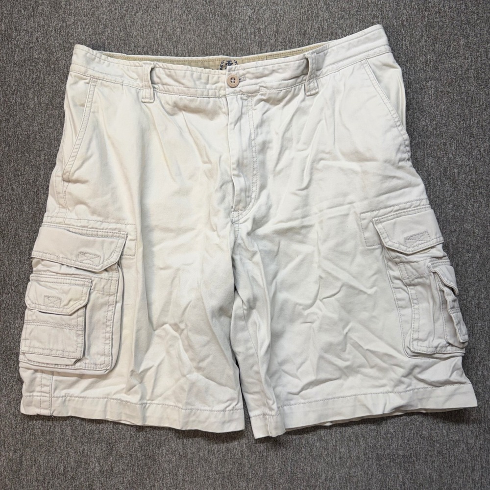 IZOD Saltwater Chinos Mens 38 Cargo Shorts Beige Stone Cotton Twill Outdoor